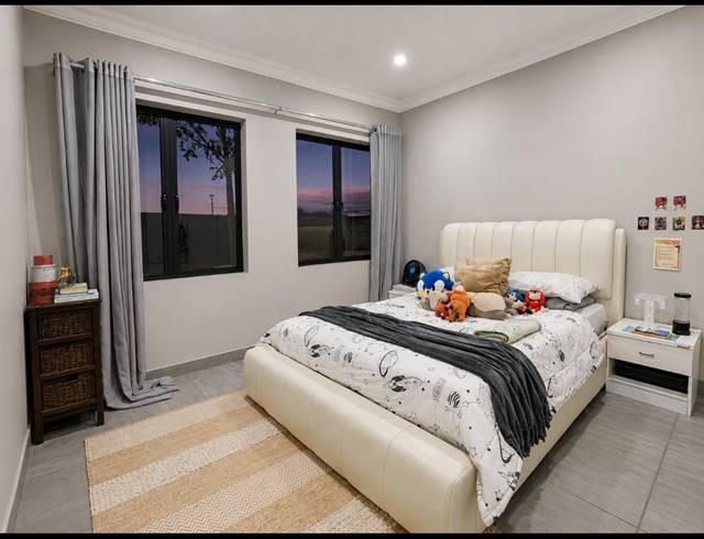 3 BEDROOM TOWNHOUSE FOR SALE IN ARCON PARK